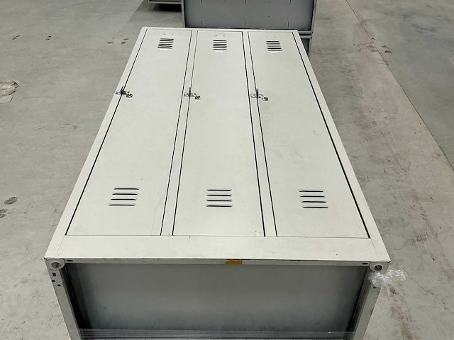 Lockerkasten (6x) - afbeelding 1 van  4