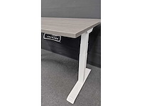 Loctek - et223 - zit - sta bureau - afbeelding 7 van  8