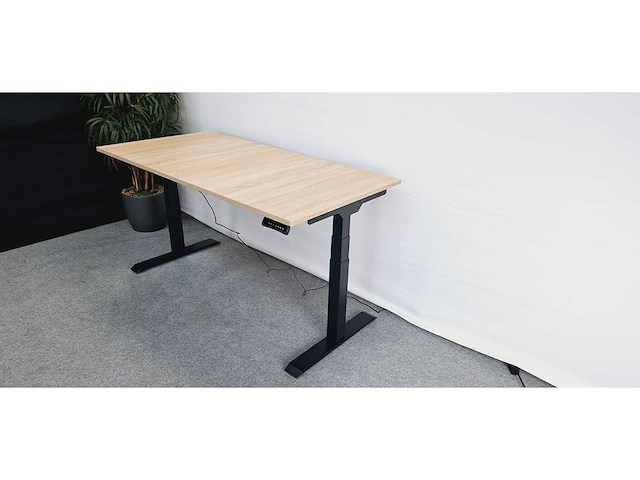 Loctek - et223 - zit-sta bureau loctek - afbeelding 1 van  12