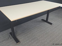 Loctek - et223 - zit-sta bureau (nieuw) - afbeelding 6 van  11