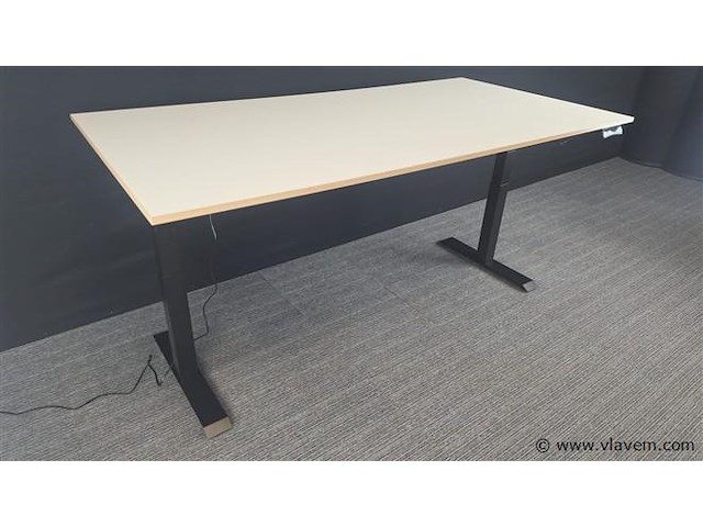 Loctek - et223 - zit-sta bureau (nieuw) - afbeelding 7 van  11