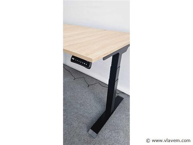 Loctek - et223 - zit-sta bureau (nieuw) - afbeelding 9 van  9