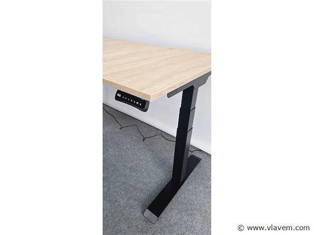 Loctek - et223 - zit-sta bureau (nieuw) - afbeelding 9 van  9