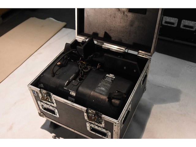 Lodestar - 1000kg d8 hoist - various staging - afbeelding 2 van  2