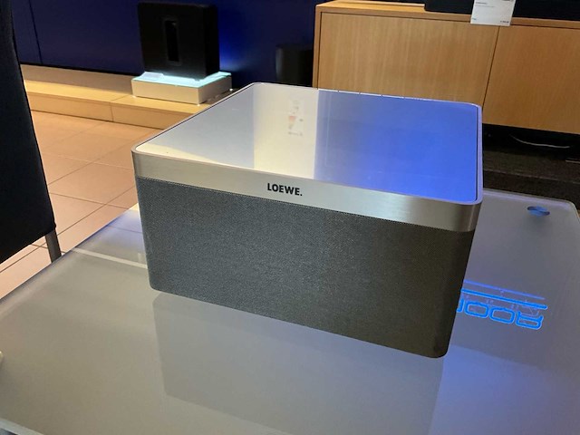 Loewe airplay luidspreker - afbeelding 1 van  6