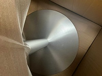 Loewe floor stand - afbeelding 3 van  8