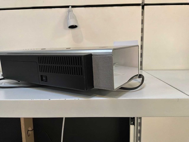 Loewe soundport compact speaker - afbeelding 5 van  6
