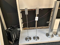 Loewe speaker op staander (2x)