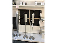 Loewe speaker op staander (2x) - afbeelding 2 van  4