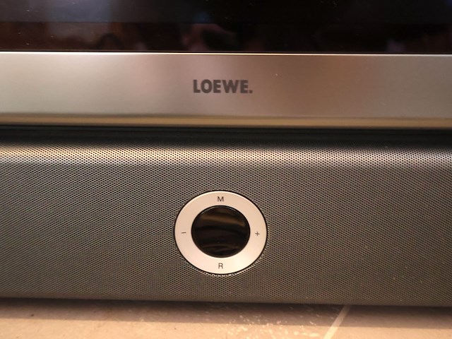 Loewe tv 40 inch - afbeelding 2 van  5