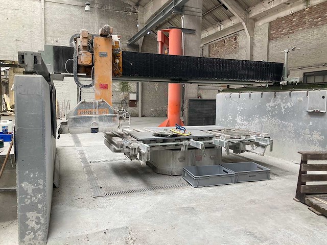 Loffler zaagmachine - 1996 - tb 600 - afbeelding 1 van  16