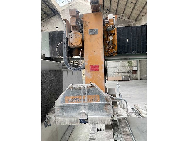 Loffler zaagmachine - 1996 - tb 600 - afbeelding 9 van  16