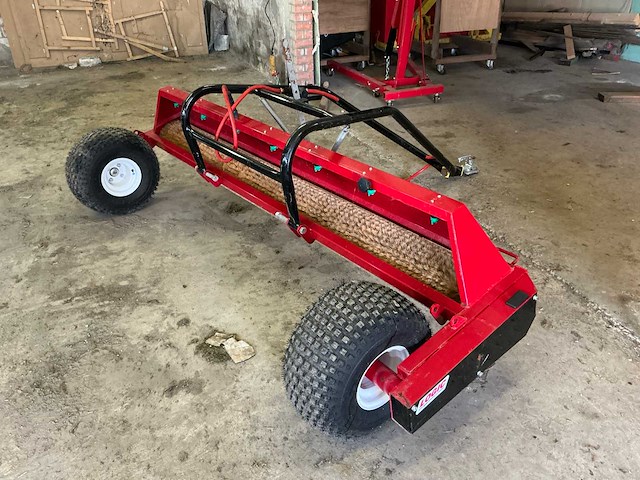 Logic 2000 onkruidborstel - 2019 - afbeelding 1 van  9