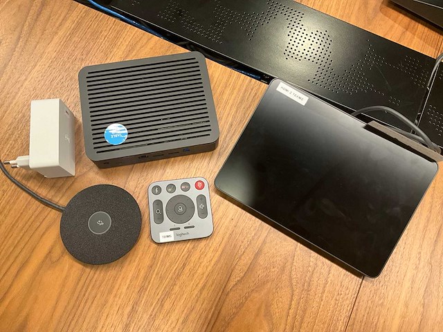 Logitech tap/rally conferentie set - afbeelding 1 van  11