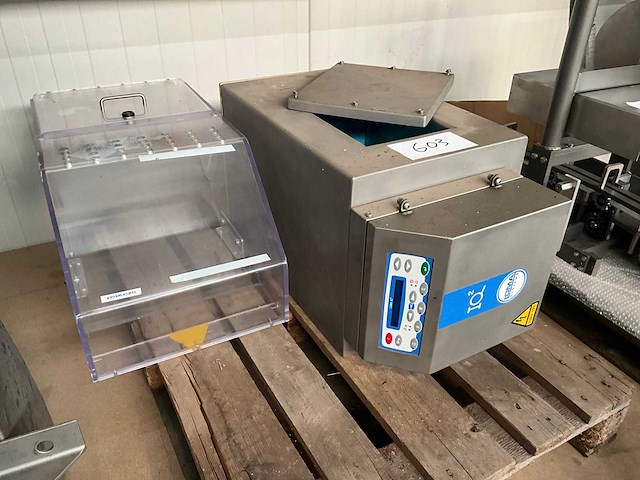 Loma iq2 metaaldetector - afbeelding 1 van  4