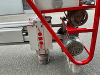 Lomar 2014 automatische chapemachine - afbeelding 5 van  7