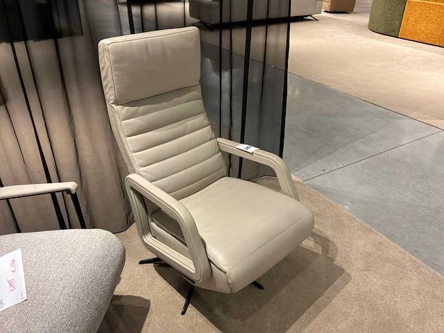 London namibo platino relax zetel elektrisch - afbeelding 1 van  3