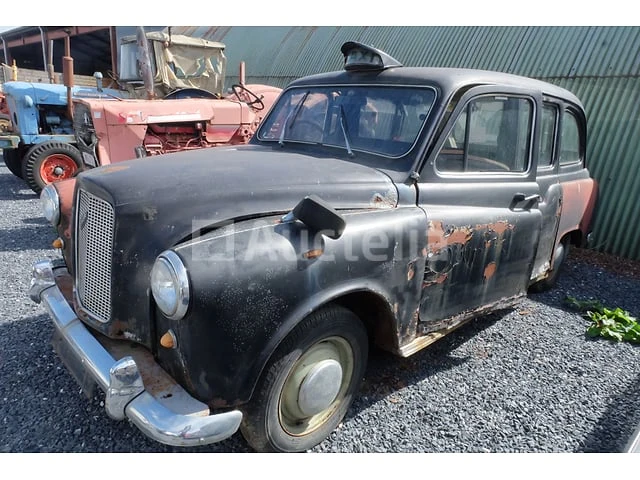 London taxi austin - afbeelding 13 van  18