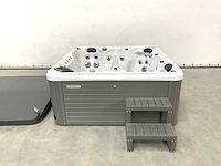 London with nordic insulation - jacuzzi 5 personen 230v - afbeelding 12 van  19