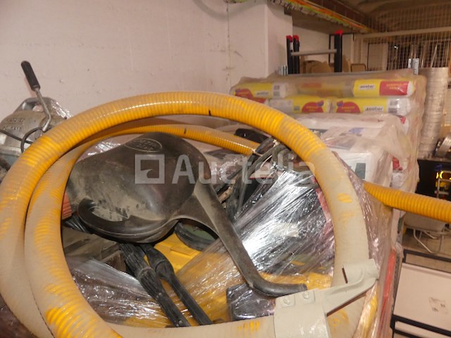 Loodgietersapparaat en gereedschap - afbeelding 8 van  8