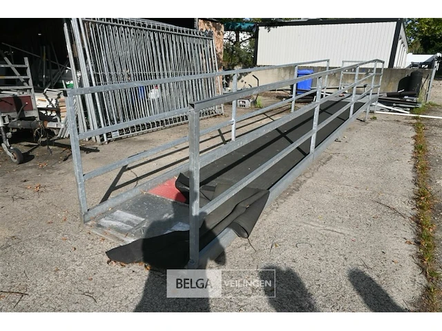 Loopbrug - afbeelding 3 van  6