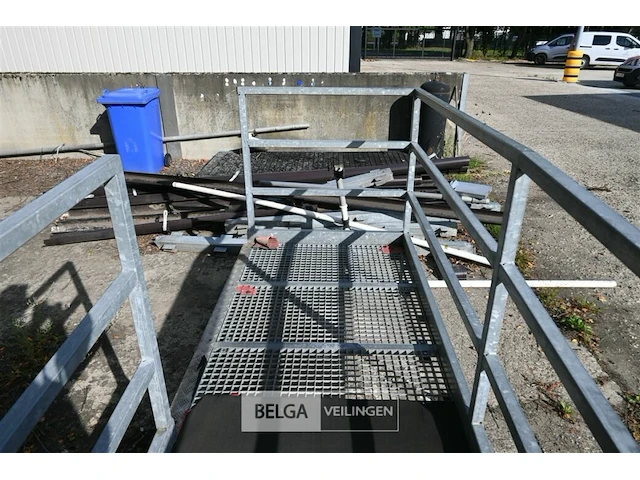 Loopbrug - afbeelding 5 van  6