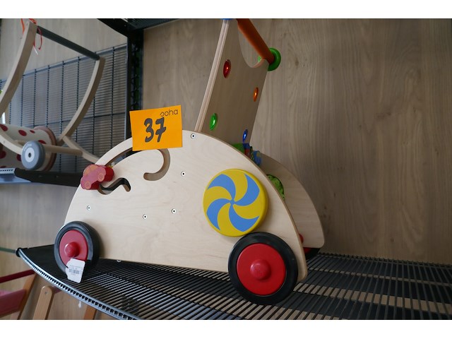 Loopwagen met speel elementen haba - afbeelding 2 van  4