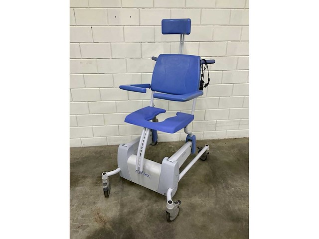 Lopital - reflex - verrijdbare douchestoel toiletstoel - afbeelding 4 van  6