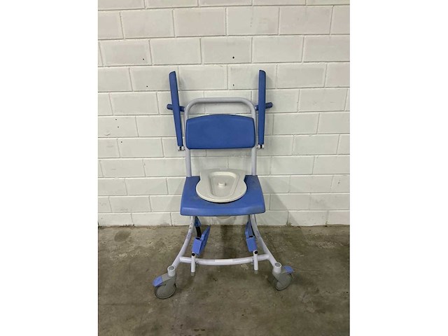 Lopital - tango - verrijdbare douchestoel toiletstoel - afbeelding 5 van  5