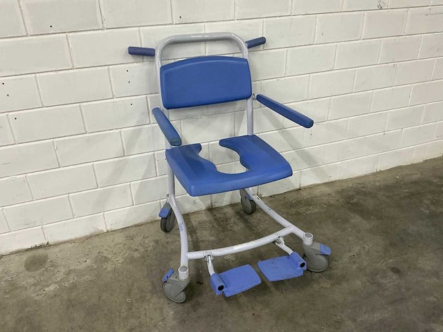 Lopital - tango - verrijdbare douchestoel toiletstoel - afbeelding 1 van  4