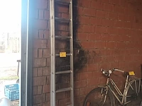 Lot 1 - aluminium ladder