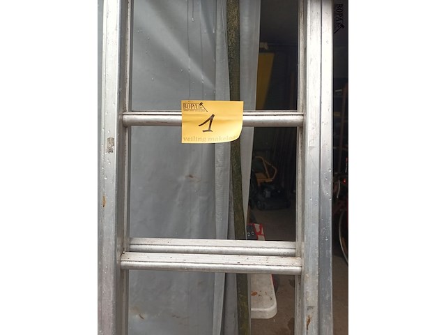 Lot 1 - aluminium ladder - afbeelding 1 van  3