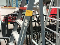 Lot 1 - aluminium trapladder altrex - afbeelding 3 van  3