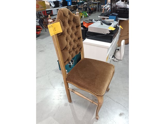 Lot 1 - antieke stoel - afbeelding 2 van  3