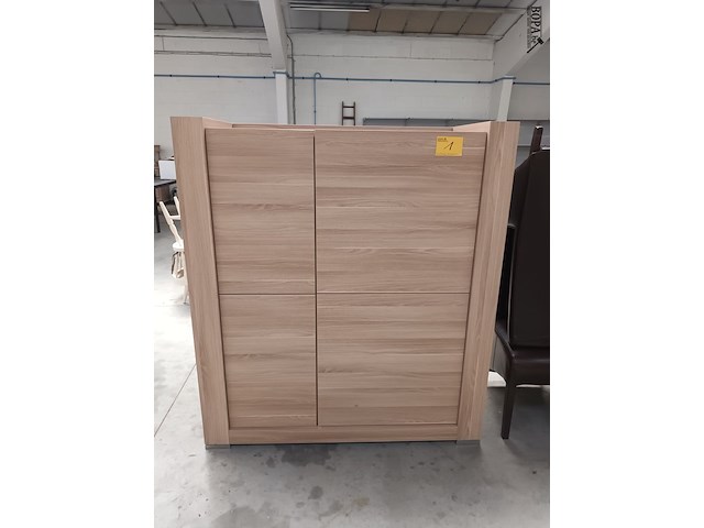 Lot 1 - barkast - afbeelding 1 van  3