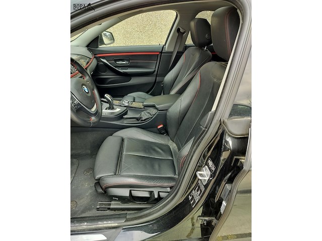 Lot 1 - bmw 420i (2015-chass.wba4a11050gf92750) - afbeelding 16 van  17