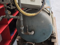 Lot 1 - compressor 3 cylinder met schakelkast - afbeelding 3 van  5