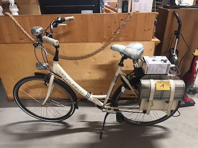 Lot 1 - damesfiets venturelli en fietspomp - afbeelding 1 van  6