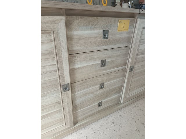 Lot 1 - dressoir kast - afbeelding 2 van  4