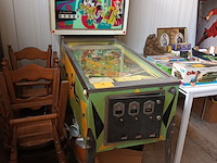 Lot 1 - flipperkast bally hoo - afbeelding 2 van  5