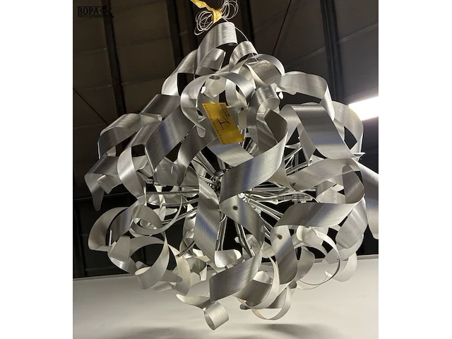 Lot 1 - grote aluminium hanglamp - afbeelding 4 van  4