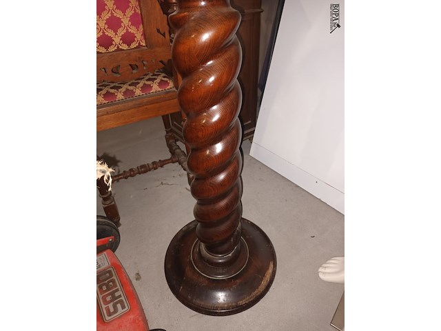 Lot 1 - houten plantentafel - afbeelding 2 van  3