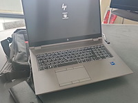 Lot 1 - hp zbook fury laptop