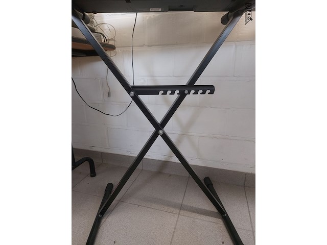 Lot 1 - keyboard yamaha - afbeelding 2 van  7