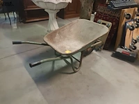 Lot 1 - kruiwagen
