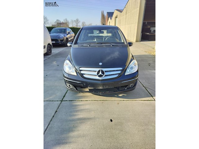 Lot 1 - mercedes b200cdi (2006-chass.wdd2452081j161689) - afbeelding 12 van  29