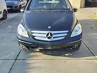 Lot 1 - mercedes b200cdi (2006-chass.wdd2452081j161689) - afbeelding 12 van  29