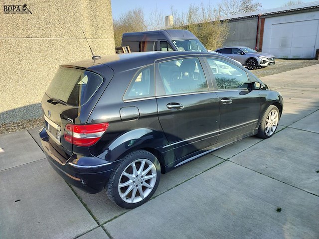 Lot 1 - mercedes b200cdi (2006-chass.wdd2452081j161689) - afbeelding 24 van  29