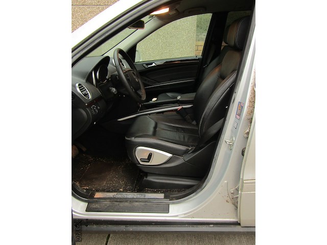 Lot 1 - mercedes gl320 cdi (2006-chass.wdc1648221a155104) - afbeelding 3 van  21