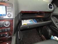 Lot 1 - mercedes gl320 cdi (2006-chass.wdc1648221a155104) - afbeelding 8 van  21